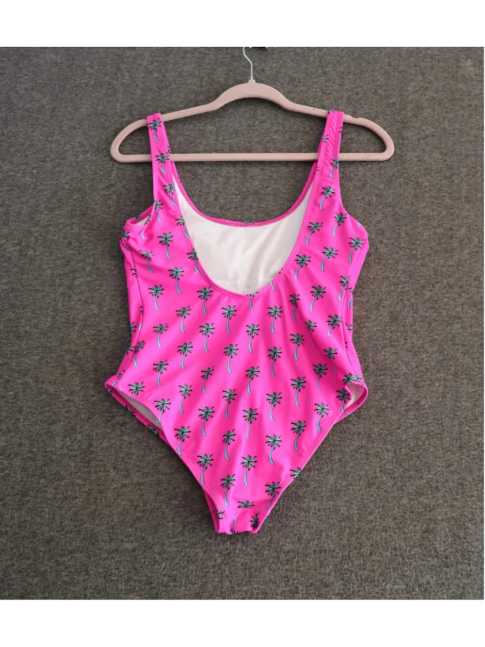 Buc-ee’s Pink Palm Tree One Piece Swimsuit Beaver Logo Women’s XS